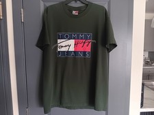 VTG 90s Tommy Hilfiger Tommy Jeans Script Spellout Big Flag Green T-Shirt Sz M