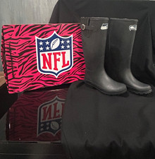 Seattle Seahawks Woman’s Insulated Waterproof Rubber Rain Boots Size 8- Go 12's