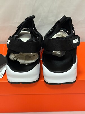 Nike Canyon Sandals Black White Size 11 (29 cm) CI8797 002  display picture 1
