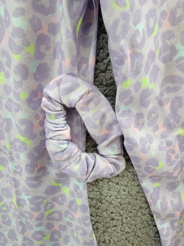 Max & Olivia Pajama Set with Scrunchie Girls XL 14/16 Purple 2-Pc Set - Picture 9 of 24