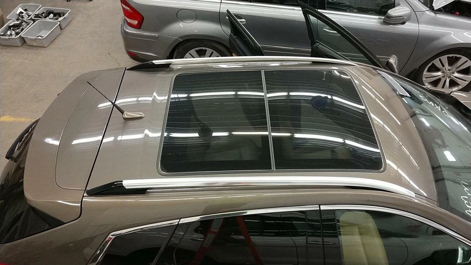 Eje trasero derecho Srx OEM Foto 4 de 4