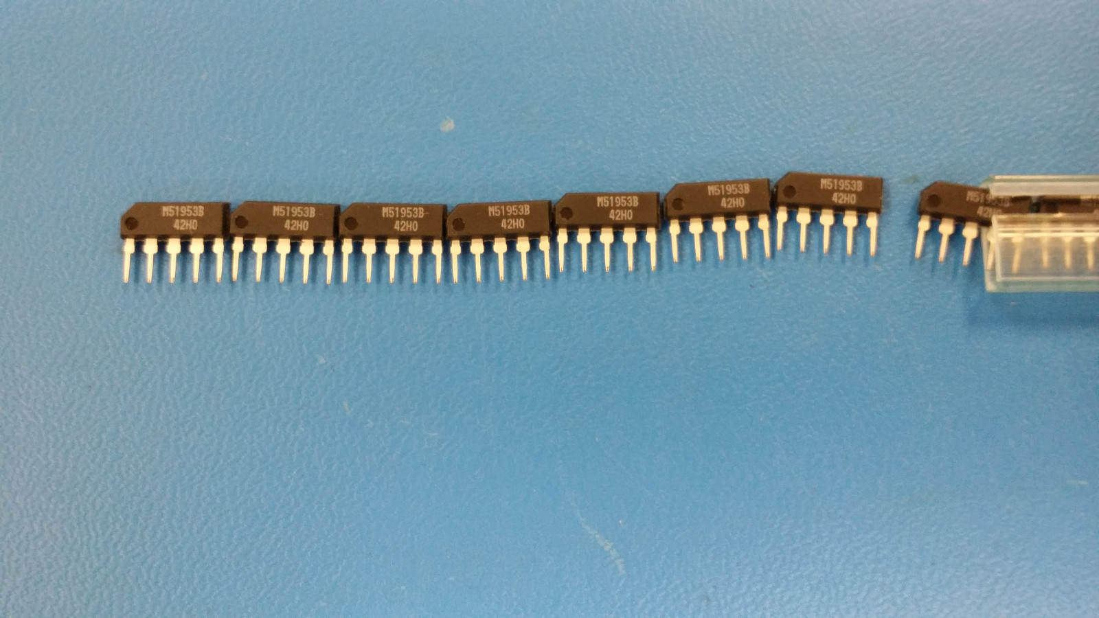 (10 PCS) M51953BL MITSUBISHI VOLTAGE DETECTING, SYSTEM RESETTING IC | eBay