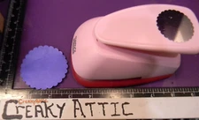 SCALLOPED SCALLOP CIRCLE 2 1/2 INCH PAPER PUNCH MARVY UCHIDA CREAKYATTIC