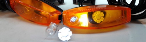 Land Rover Series 3 88 109 NADA US LED Indicatore Ripetitore ad ala 589143 x2 - Foto 3 di 4