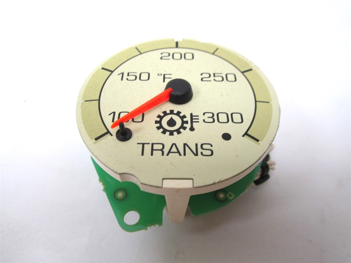 2593709C3 NEW INTERNATIONAL ELECTRONIC TRANSMISSION OIL GAUGE 