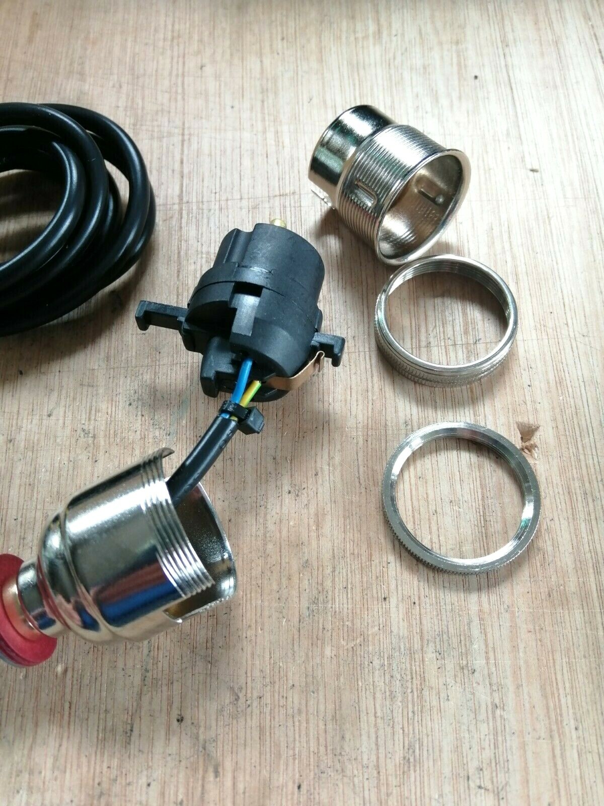 NICKEL(DULL CHROME) PREWIRED TABLE LAMP REWIRE KIT SWITCHED 2.5M FLEX