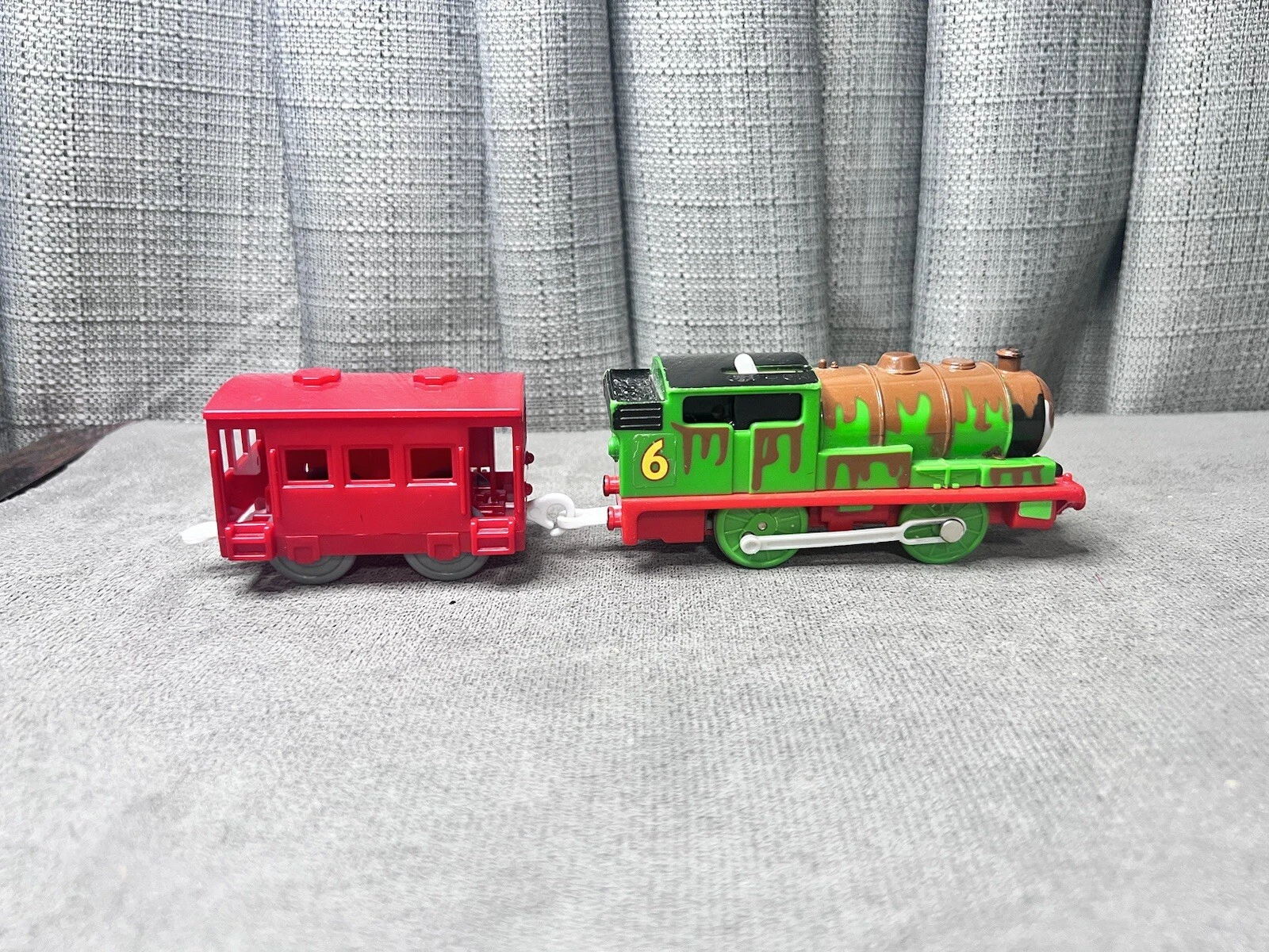 hit muddy caboose motor funciona 