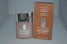 Clinique Acne Solutions Liquid Makeup WN112 Clove Dry Combo-Oily 1oz New Boxed