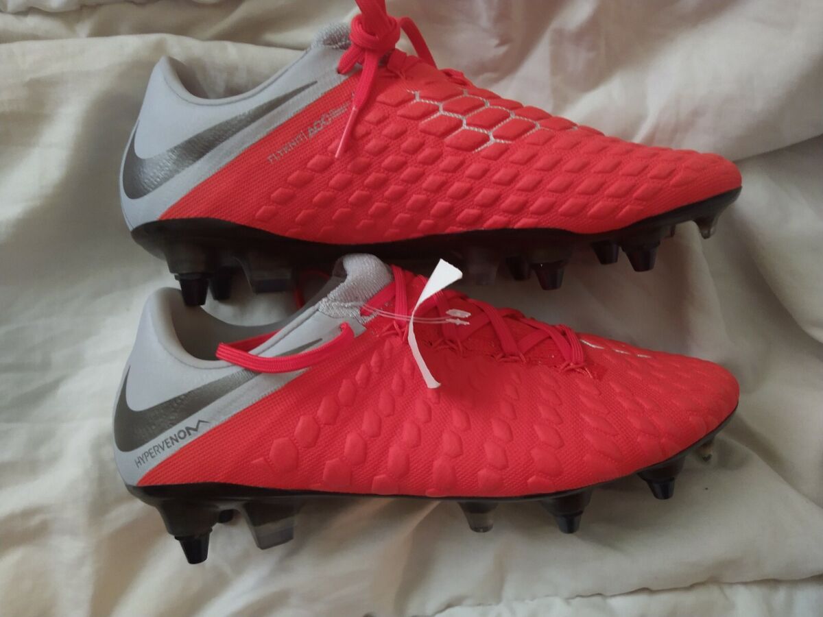 Nike Hypervenom Phantom 3 Elite SG Soccer AJ3810 601 Red Nike Hypervenom Phantom 3 Elite SG Soccer AJ3810 601 Red
