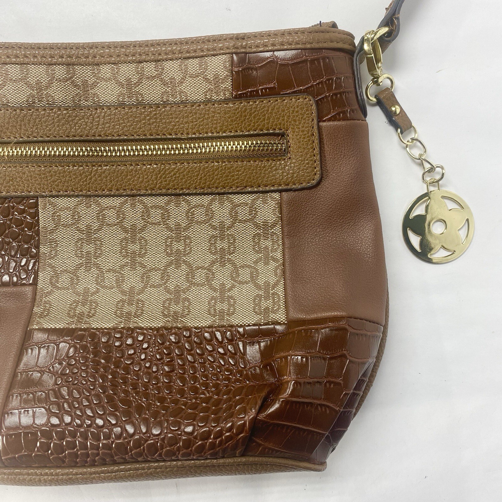 Bueno Signature Patchwork Pattern Shoulder Purse … - image 4
