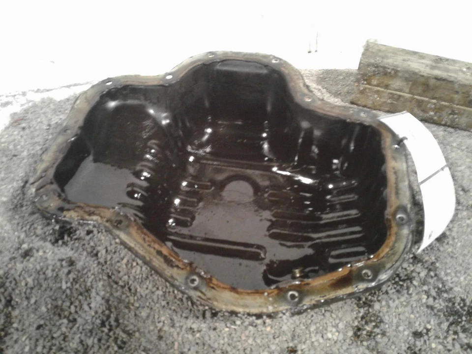 Used Lower Engine Oil Pan fits: 2003 Toyota Camry 2.4L 2AZFE engine lower Lower Foto 2 de 4