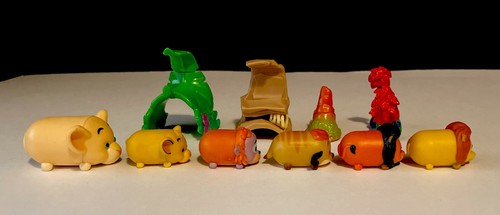 DISNEY TSUM TSUM *LION KING* SET OF 10 ~ FIGURES & STANDS SIMBA SCAR NALA TIMON - Picture 5 of 9