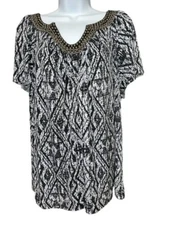 AGB Woman 2X Top Attractive Black White Beaded Embroidered Stretch Short Sleeves
