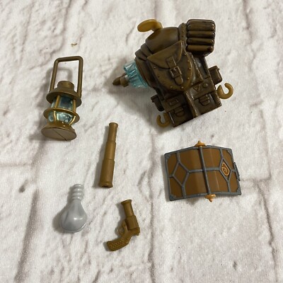2000 Mattel Lost Empire Disney Atlantis Milo Thatch loose accessories