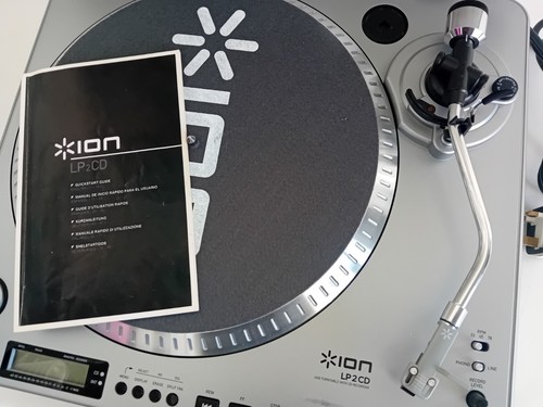ION LP2CD USB Turntable with CD Recorder VINYL DIGITAL CONVERSION - Picture 2 of 5