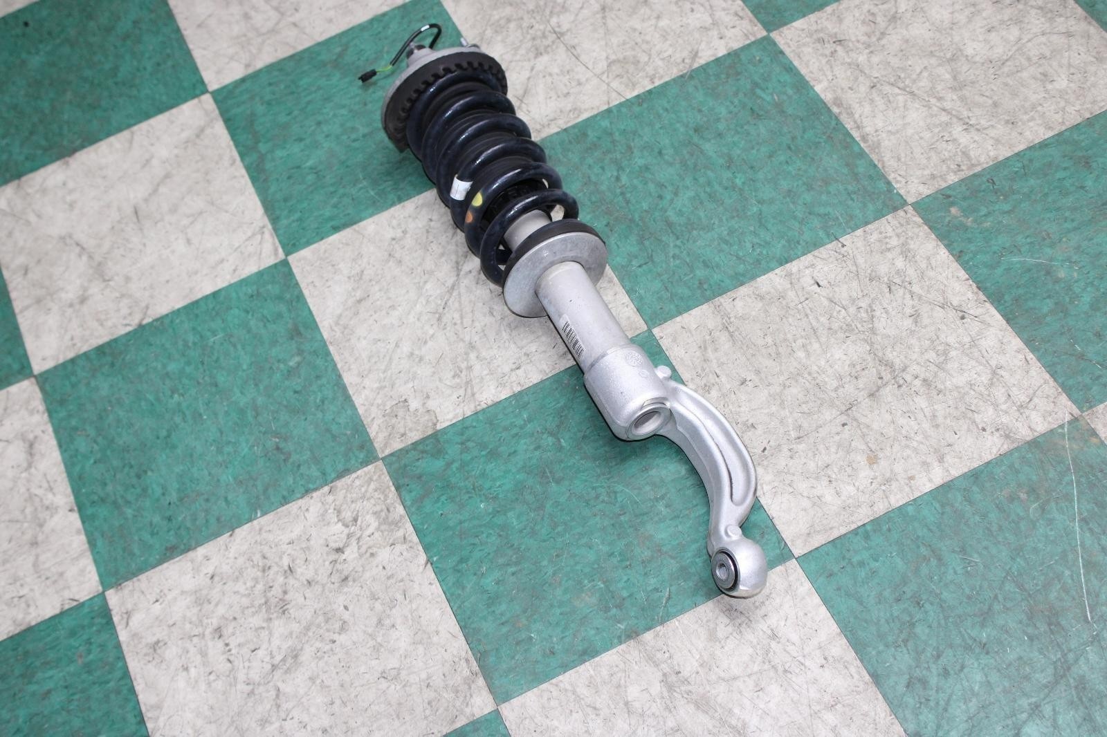 Maserati Quattroporte 2014-2021 Front Right Damper