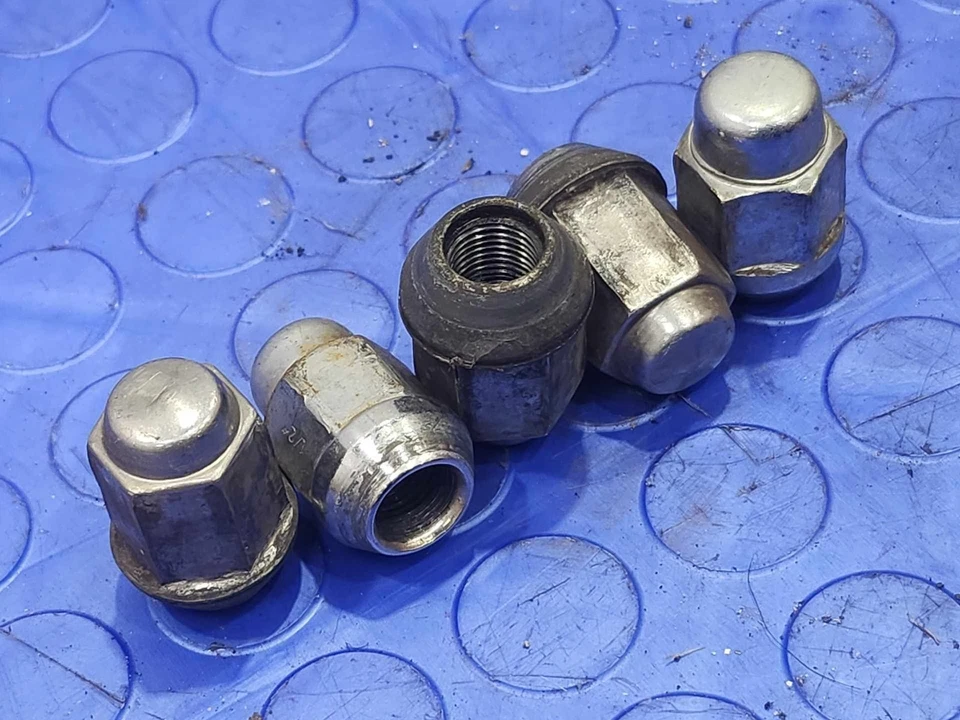 1980-1996 Ford F-150 Alloy Wheel Lug Nuts 5 Pcs Genuine OEM E8LY-1012-A - Image 3 of 3