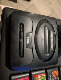 SEGA Genesis MK-1631 MEGA Bundle Lot w/ 15 Games! Contra And Streets Of Rage 2! 