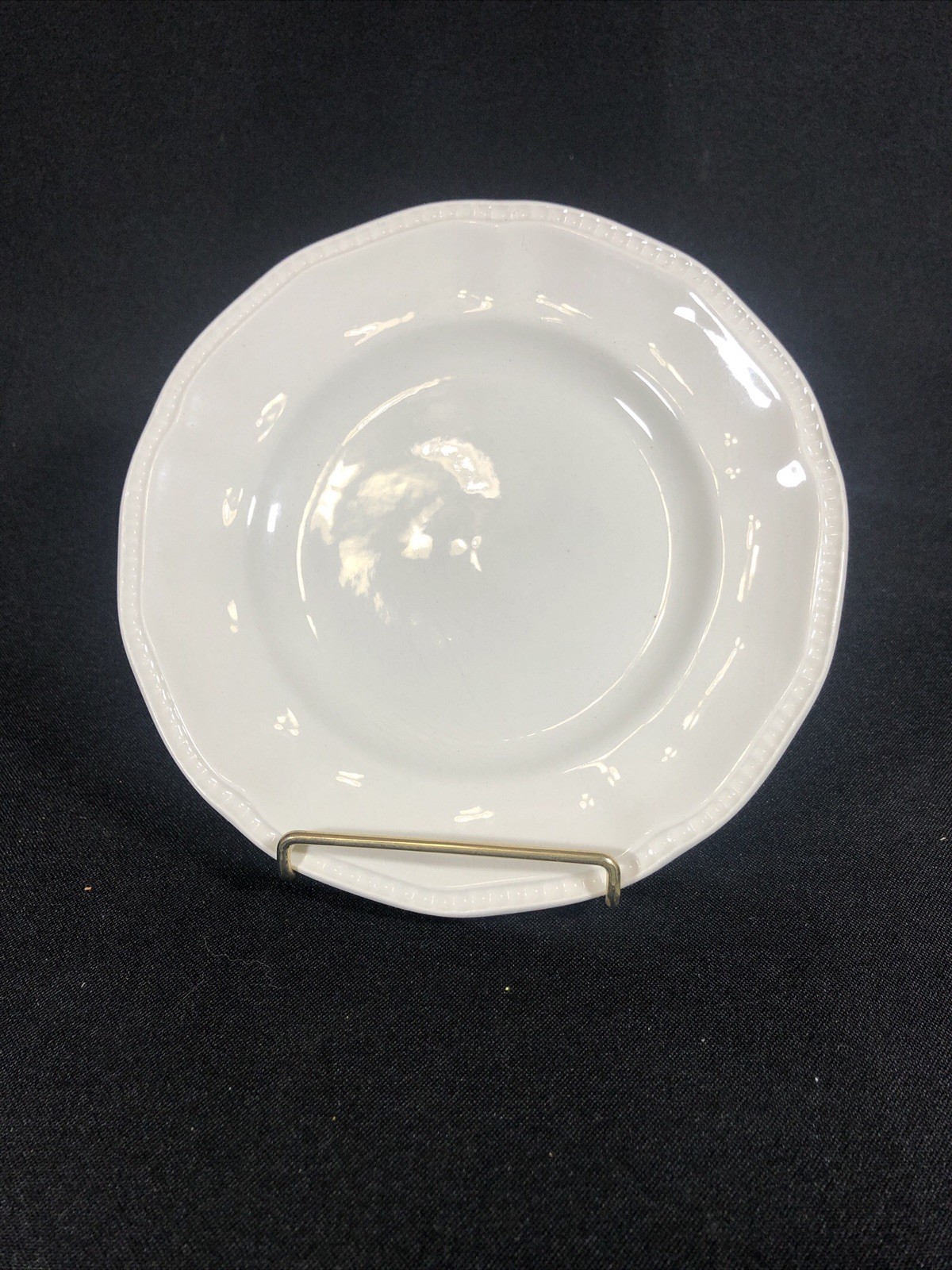 Kensington Staffordshire Ironstone England White Bread Salad Dessert Plate 6.75”