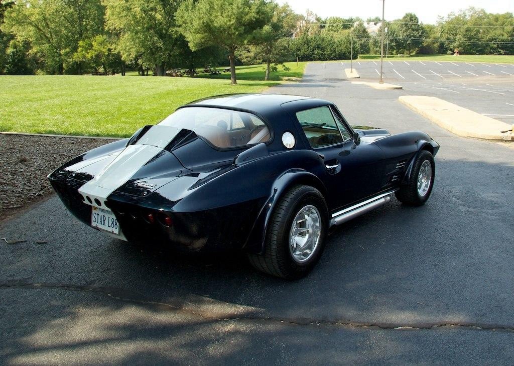 1967 Blue Chevrolet Corvette   | C2 Corvette Photo 4
