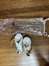 NIB LA STRADA ballet slippers White Size 7 1/2 C