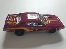 Hot Wheels Maroon '71 Plymouth Road Runner Chrysler LLC 2011-Yellow Accel Strip