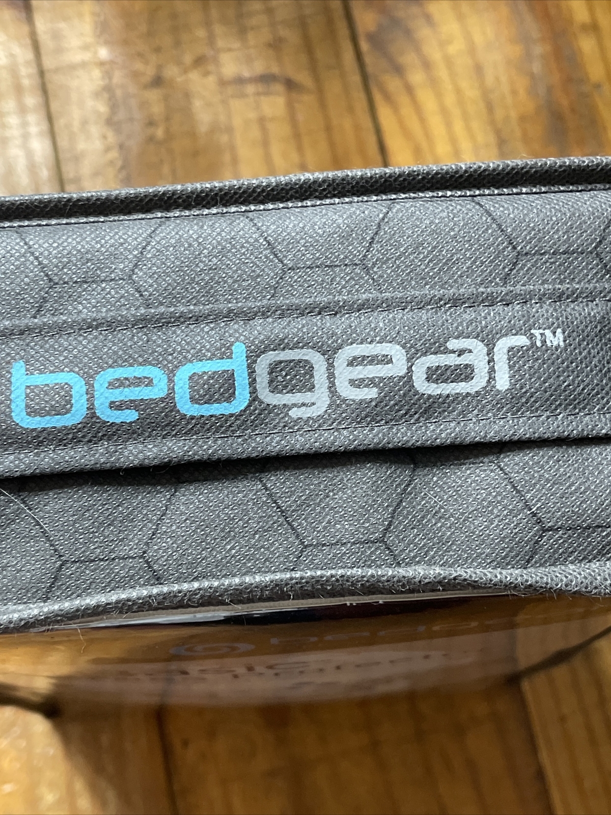 Bedgear BGBasic Mattress Protector, Size Full, Waterproof + Noiseless + Soft NEW