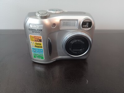 Nikon COOLPIX 3100 3.2MP Digital Camera - Silver For Parts Repair