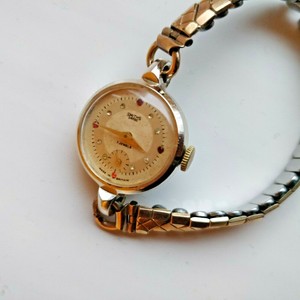 smiths wrist watch