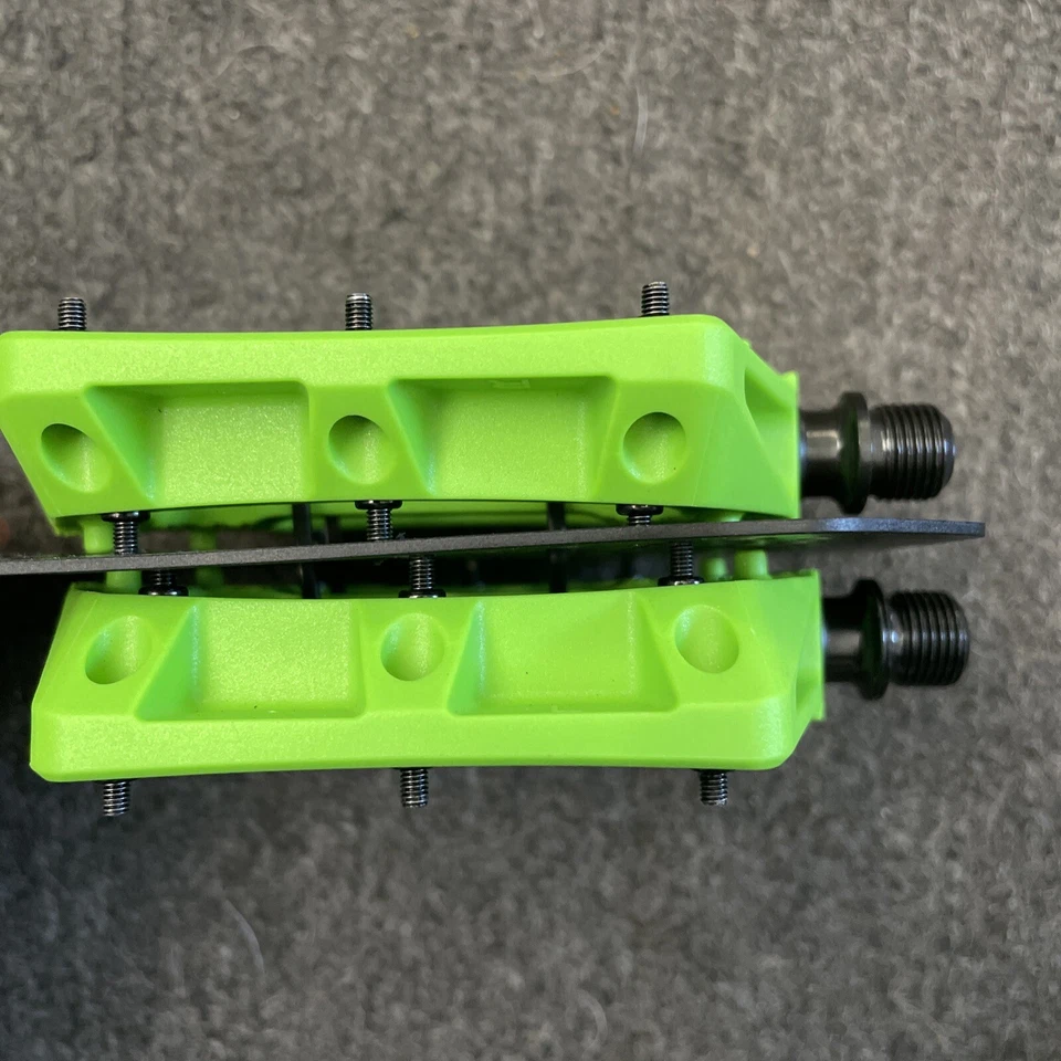 AGENTE LIBRE BMX Doble AGENTE Cr-Mo Husillo CNC Mecanizado 9/16 PEDALES Foto 3 de 3