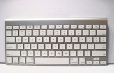 GENUINE Apple Wireless Bluetooth Keyboard A1314 Mac Aluminium Free Shipping EUC