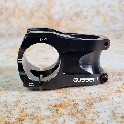 Gusset S2 AM Mountain Bike Stem Black 35mm Clamp - 33mm 40mm or 50mm Reach - Picture 2 of 11