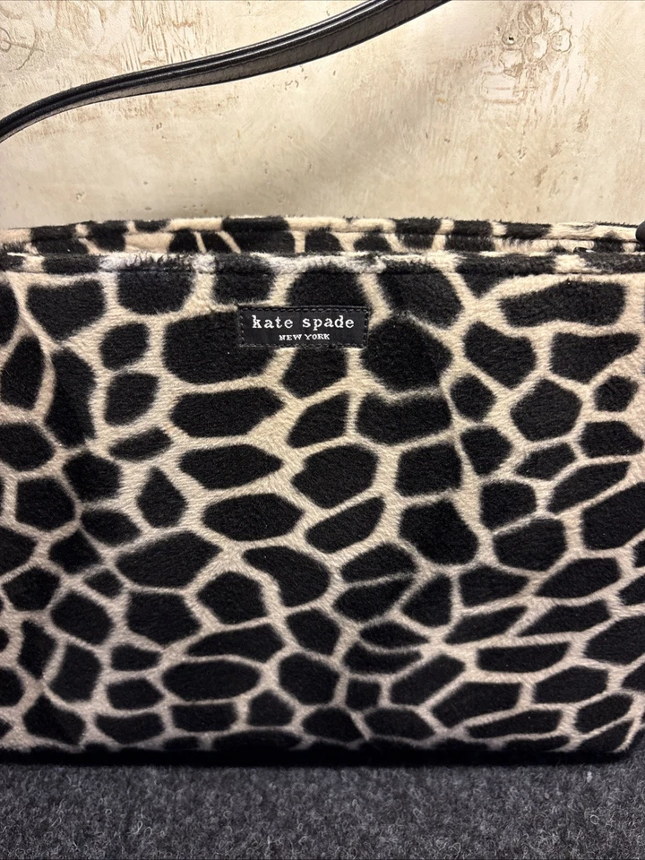 Bolso de Mano Estructurado Estampado de Jirafa Piel Sintética Kate Spade Nueva York Años 90 De Colección Foto 2 de 4