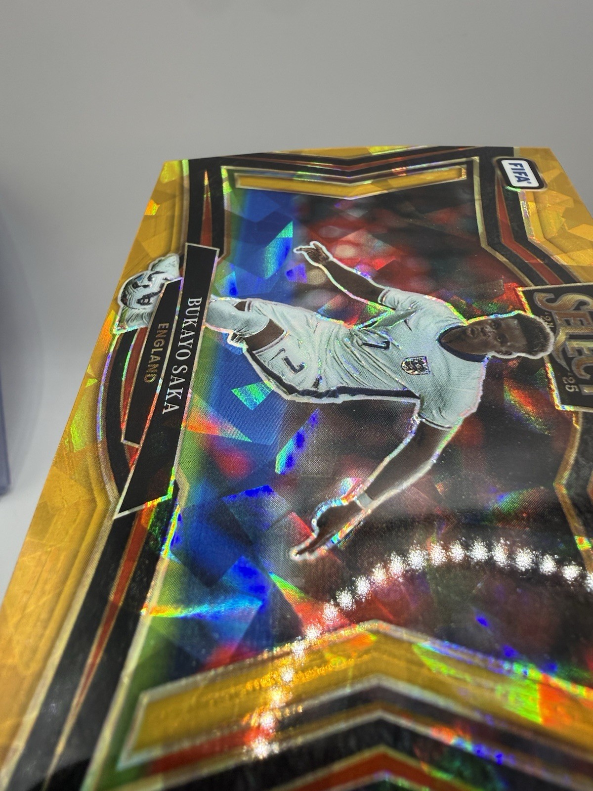 2024-25 Panini Select FIFA Field Level Bukayo Saka #216 Gold Ice Prizm 01/10 🔥 view 11