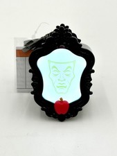 Bath And Body Works Disney Villains Evil Queen Pocketbac Holder Keychain