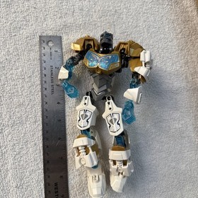 LEGO Bionicle LOT: Kopaka Master of Ice 70788 (2015) Read Description