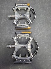Vintage Suntour XC-II Bear Trap Platform Peda...