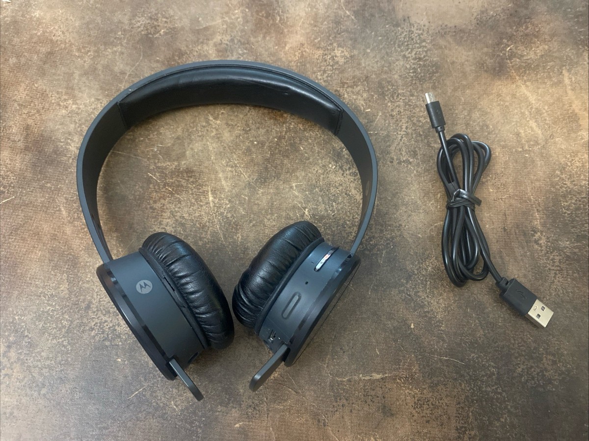 SOL REPUBLIC ヘッドフォン Motorola SOL REPUBLIC “Tracks Air” Wireless On-Ear Headphones