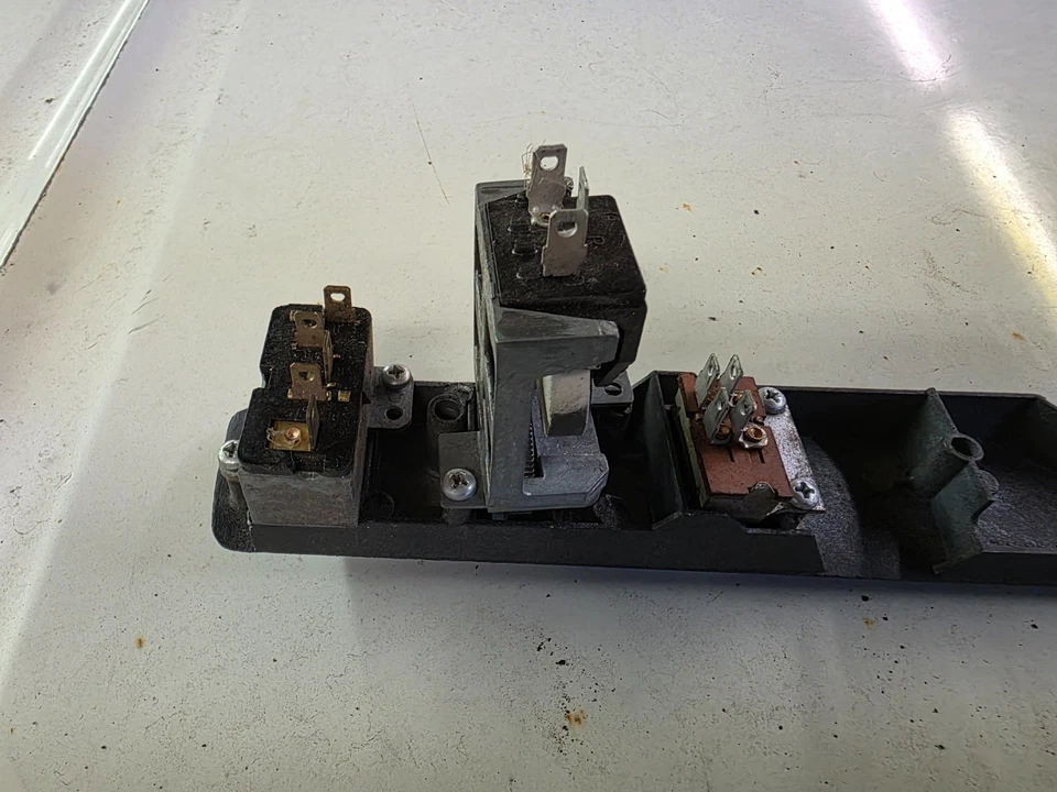 1968 1969 年普利茅斯公路跑道开关面板带 3 速雨刮器开关 — 第 3/3 张图片