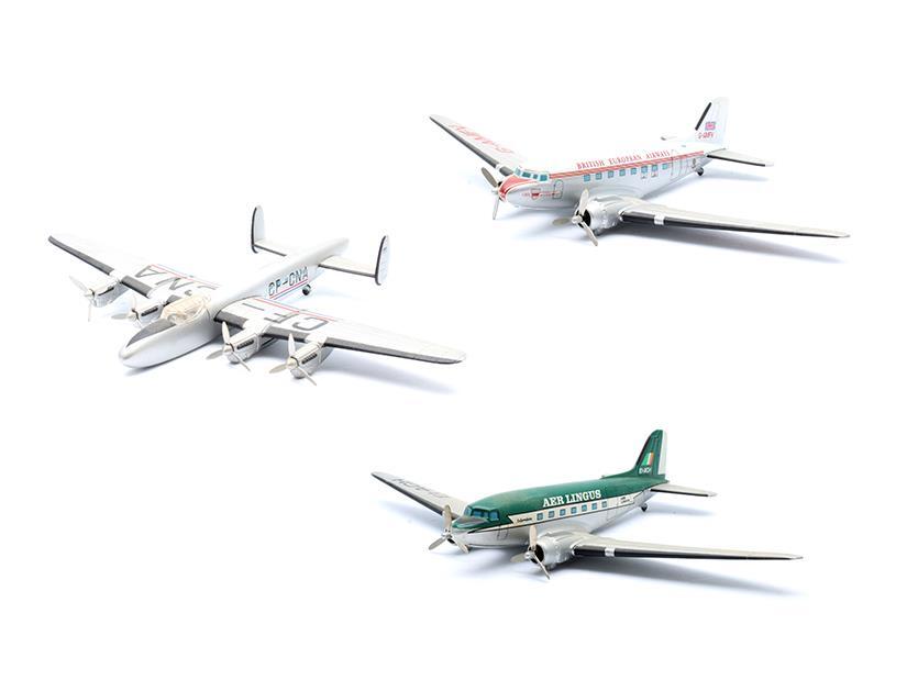 航空機・ヘリコプター Corgi Classics Frontier Airlines 1/144 CORGI '1:144' SCALE LOT OF 3 'FRONTIER AIRLINERS' 1ST ISSUE