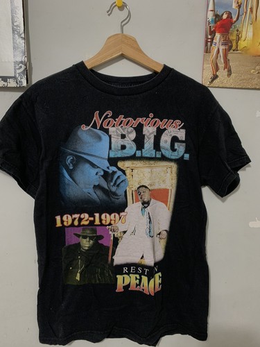 Mens Size M Rap Tee Vintage Inspired 