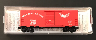 Micro-Trains N scale Gulf Mobile & Ohio 40  Boxcar, #24240, Rd #21587. NIB