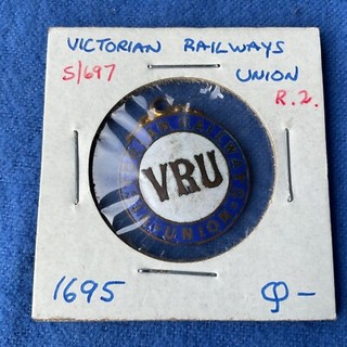 Early VICTORIAN RAILWAYS UNION Member #45 enamel Badge 24mm across