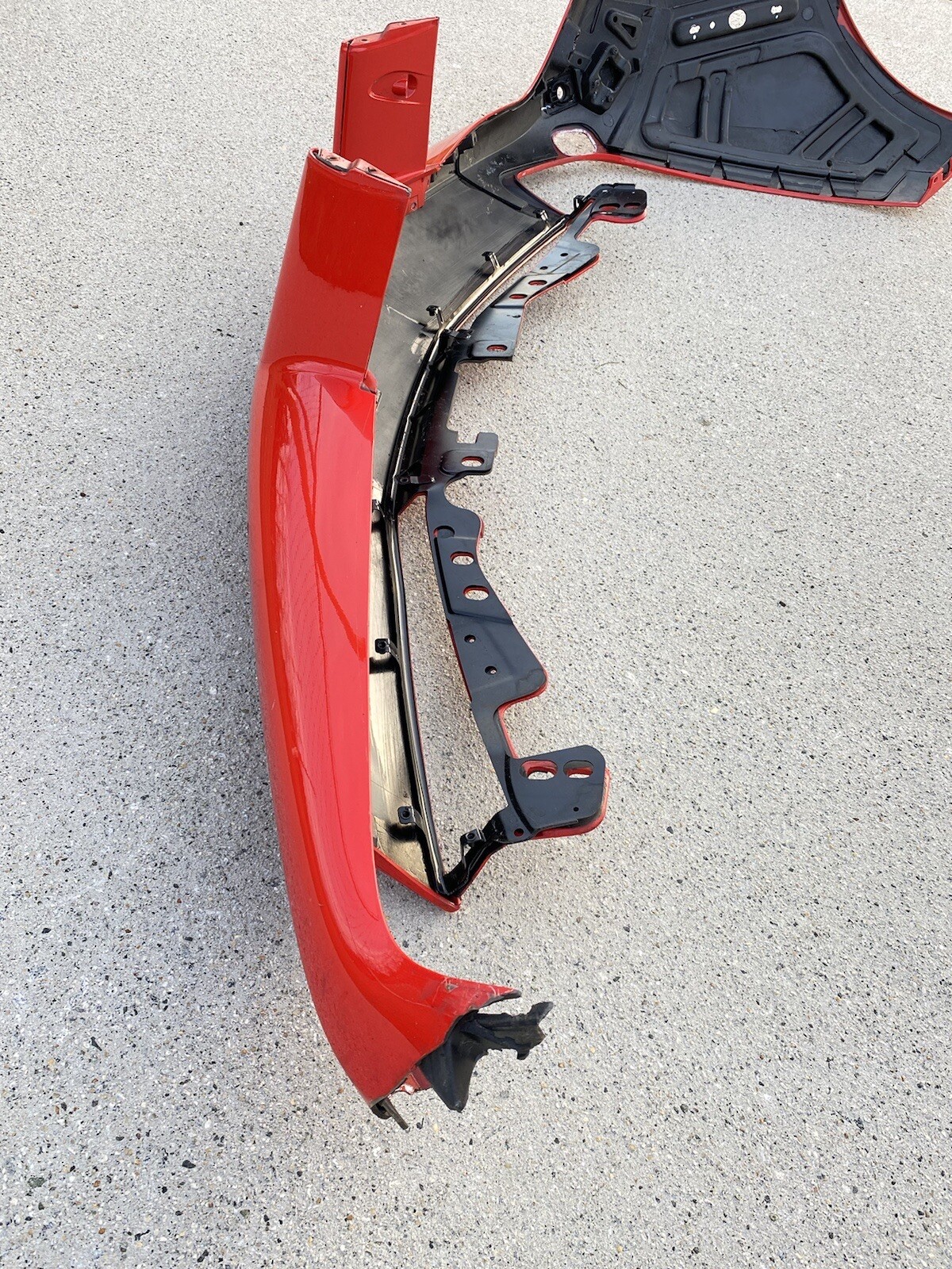 2016 2017 2018 2019 Ferrari 488 GTB Front bumper section