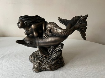 Vintage Bronzefarbene Skulptur Figur einer Meerjungfrau und eines Delfins