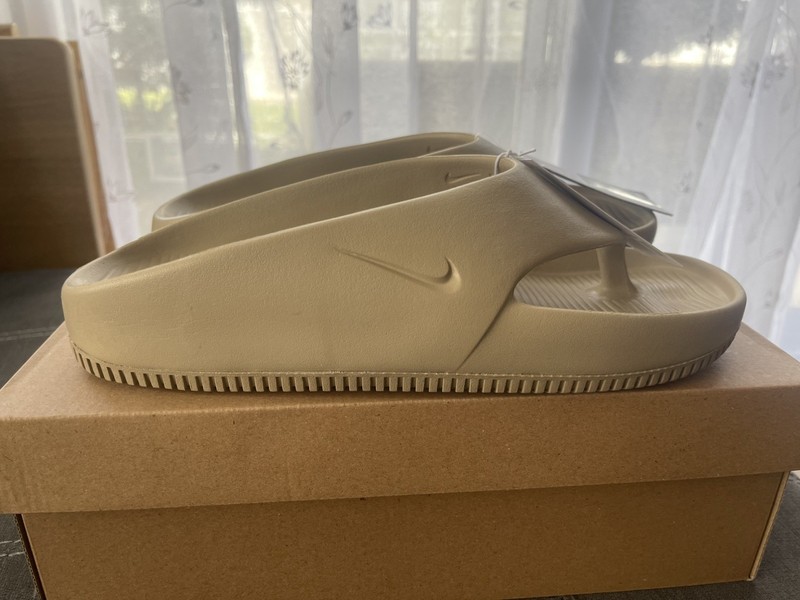 Nike Calm Flip Flop Khaki Mens 11 Womens 12