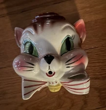 Vintage 50’s Kitsch Cat String Scissors Holder Anthropomorphic Wall Pocket
