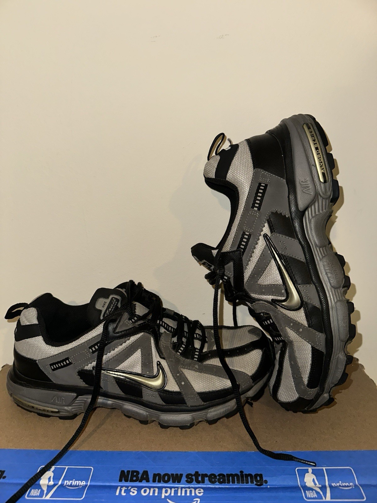 Nike Men’s ACG Alvord Air Trail Silver Black Size 10 Running Shoes