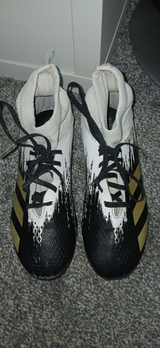 Boys Adidas Predator Football Boots Uk Size 4