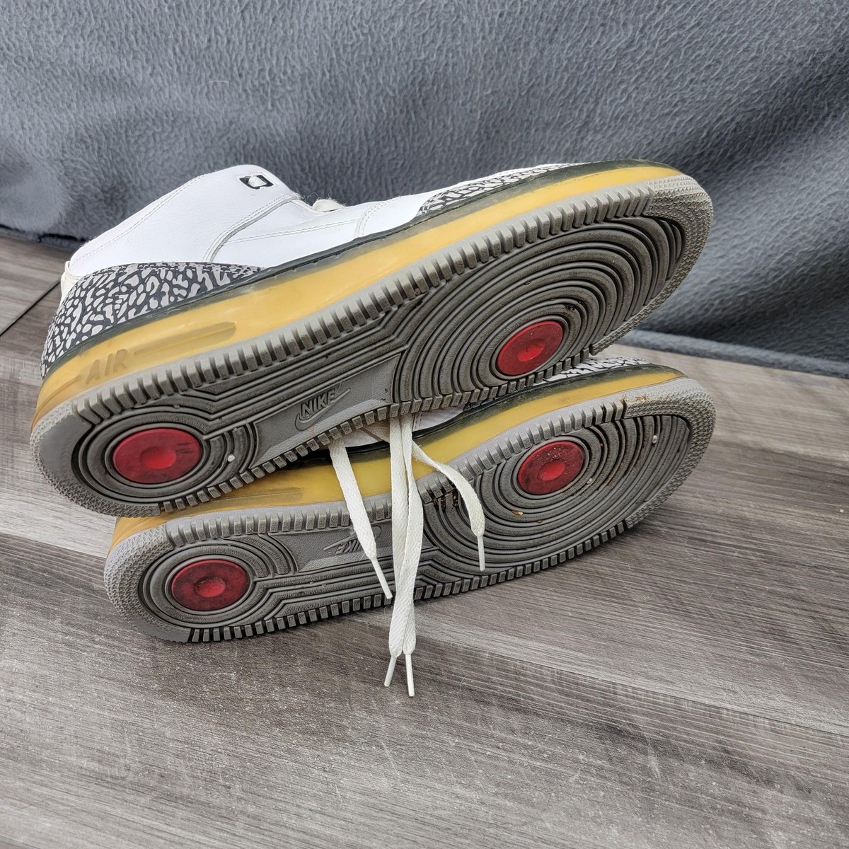 Nike Air Jordan 3 Retro Shoes Mens Size 12 Elephant Print 323626-151 OG Cement Air Jordan 3  main image 3